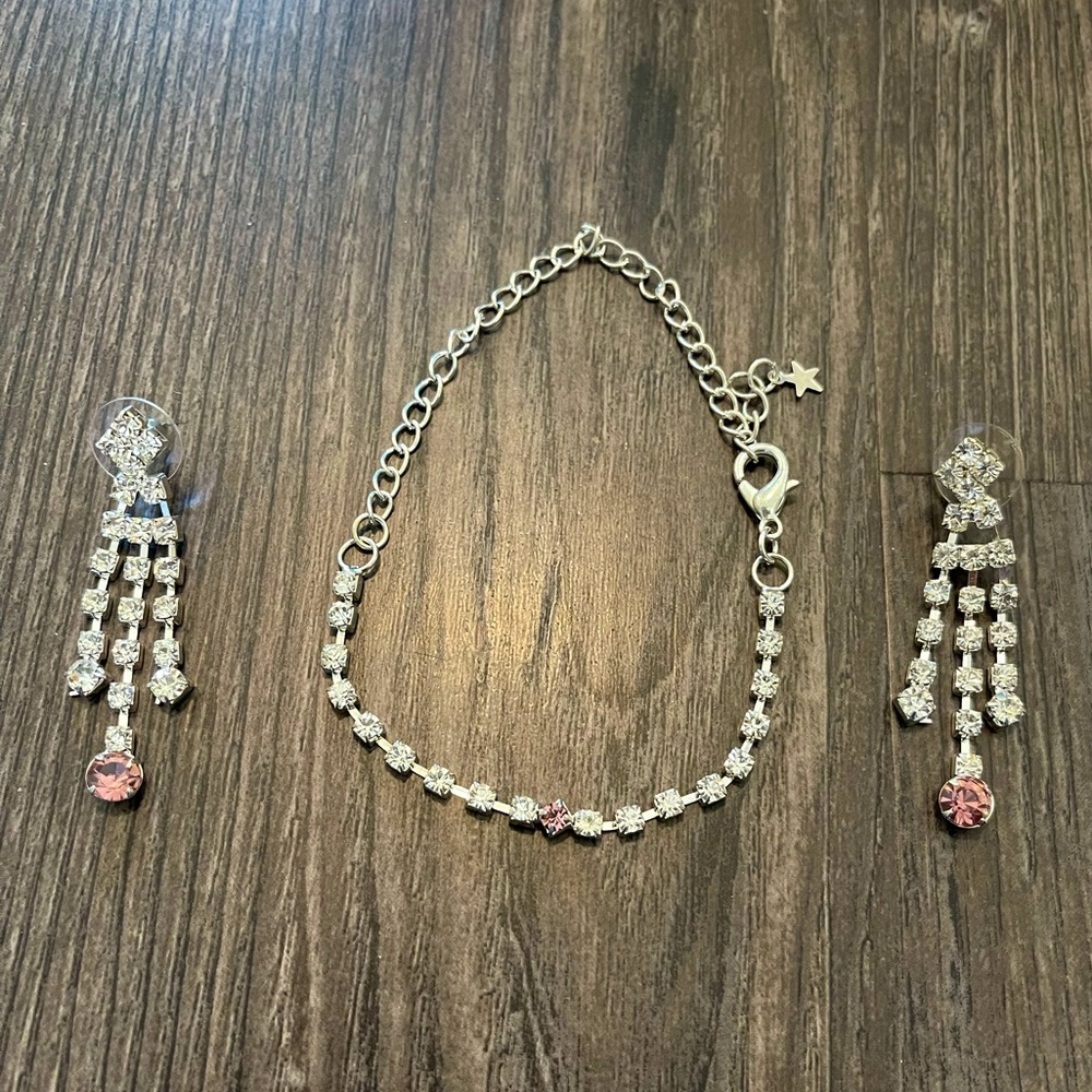 Beautiful Bracelet with Matching Earrings